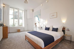  Cozy Jordaan canalhouse near Anne Frank House  Амстердам